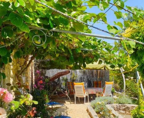 Wunderschönes Haus mit 3 Wohnungen an der Riviera von Omis mit atemberaubendem Meerblick – Preis gesenkt! - foto 14