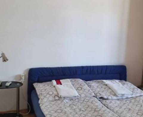 5 apartmanos apartmanház Novi Vinodolskiban, 400 méterre a tengertől - pic 14