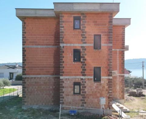 Nouvelle résidence sur l'île de Rab, à 50 mètres de la mer - pic 7