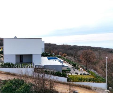 Villa de luxe avec jardin méditerranéen et piscine sur l'île de Krk - pic 2