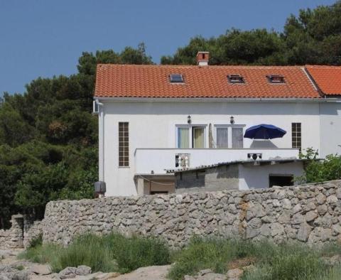 Haus in 1. Meereslinie auf der Insel Krk (Halbinsel) - foto 3