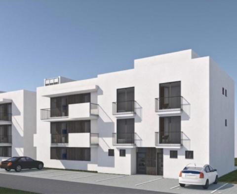 Nouvel appartement à vendre à Privlaka, Zadar, à 50 mètres de la mer - pic 2