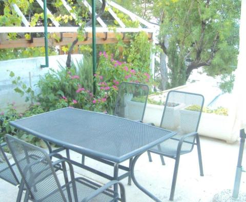 Amazing touristic property with 6 apartments on Omis riviera, 30 meters from the sea - pic 14