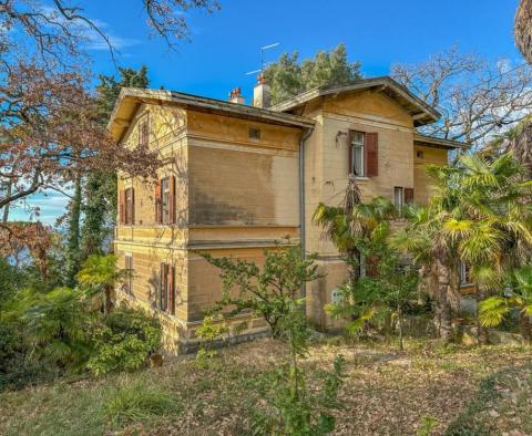 Old Austro-Hungarian villa in Opatija centre 