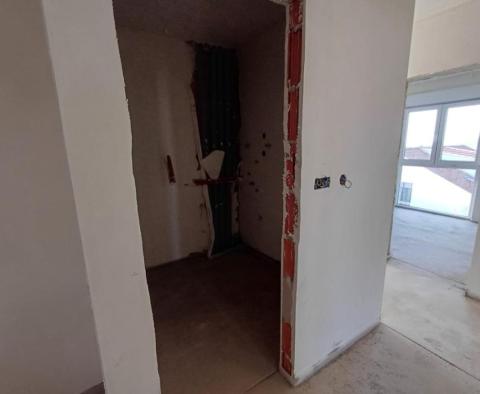 Nádherný penthouse na prodej na Čiovu - pic 7