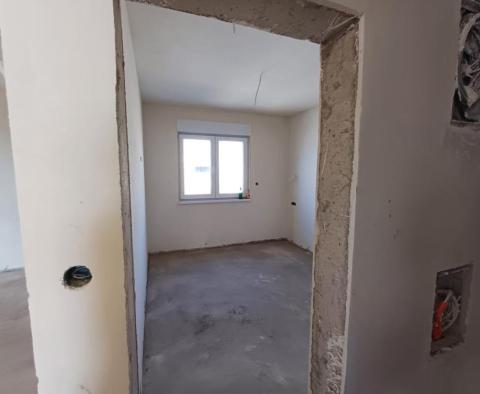 Nádherný penthouse na prodej na Čiovu - pic 8