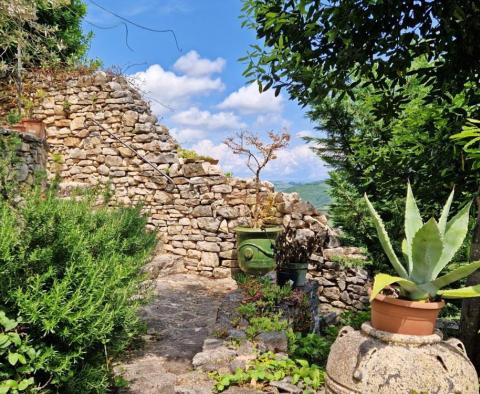 Maison design en pierre avec une vue spectaculaire sur la mer dans la région de Buje - pic 21