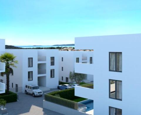 Exkluzivní apartmán se zahradou a bazénem na Čiovo, oblast Trogir - pic 18