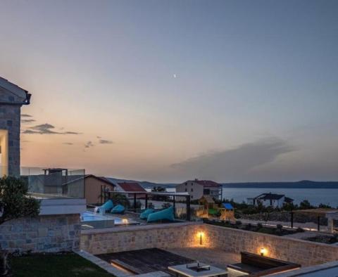 Wonderful villa in Zadar area overlooking the sea - pic 16