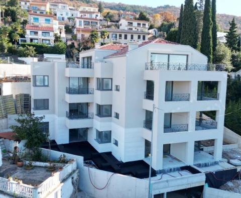 Neue, moderne Wohnung in Toplage in Opatija, 200 Meter vom Meer entfernt - foto 49