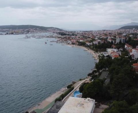 Nový luxusní penthouse v Seget Donji s úžasným výhledem na otevřené moře, pouze 100 m od moře - pic 31