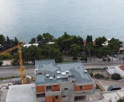 Neues Luxus-Penthouse in Seget Donji mit herrlichem Blick auf das offene Meer, nur 100 m vom Meer entfernt - foto 33
