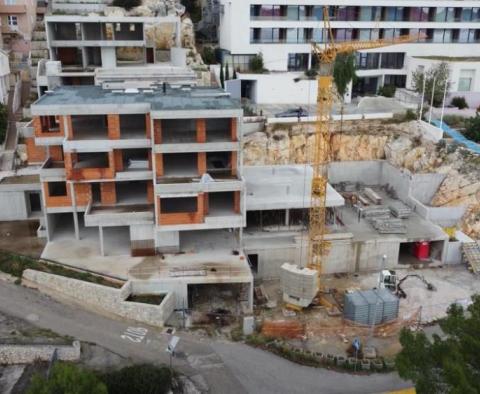 Nouveau complexe d'appartements à Seget Donji à seulement 100 mètres de la mer - pic 26