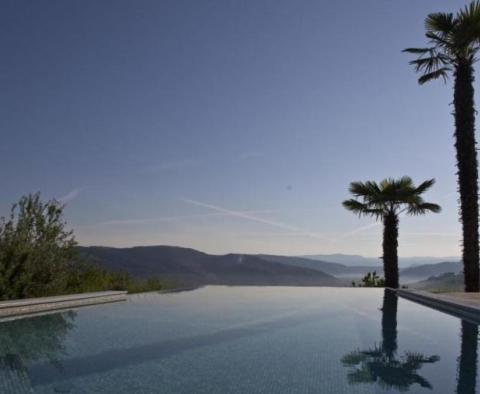 An extraordinary design villa with a swimming pool in an exceptional location in Motovun area - pic 71