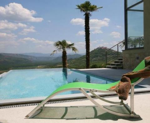 An extraordinary design villa with a swimming pool in an exceptional location in Motovun area - pic 75