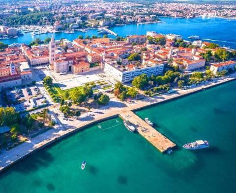 Appartement penthouse de luxe à Zadar 
