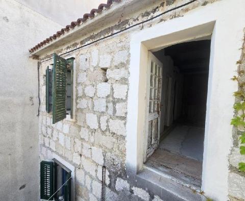 Part of charming stone house in Tucepi, 10 meters from the sea - pic 6
