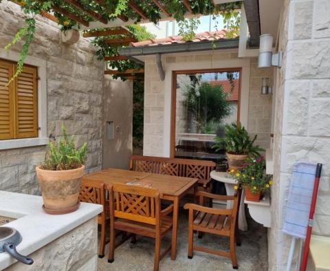Apartment with wonderful garden in Postira on Brac island 150 meters from the sea - pic 5