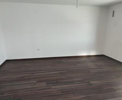 1st line to the sea - 3 bedroom apartment in a new building on Pag peninsula - pic 14