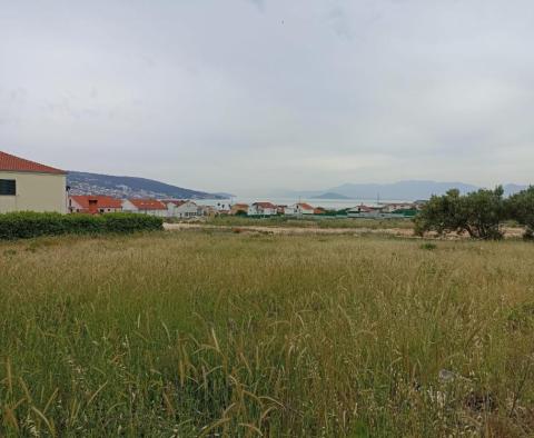 Neuer Apartmentkomplex in der Gegend von Trogir – niedrige Preise! - foto 3