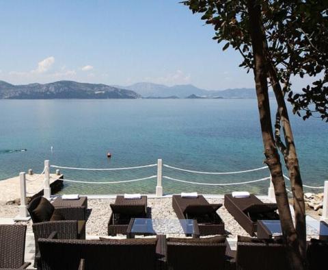 Beautiful newly built villa with swimming pool on Peljesac right on the beach - pic 40