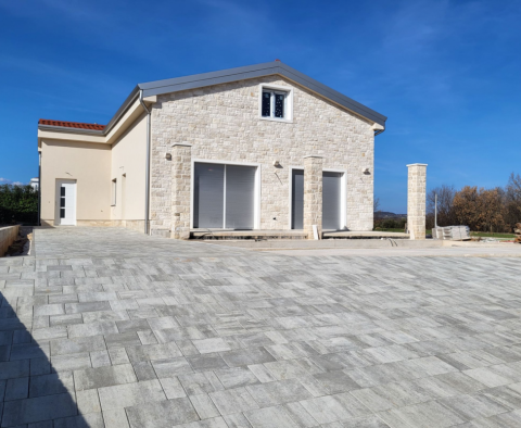 New built villa in Buje area - pic 5