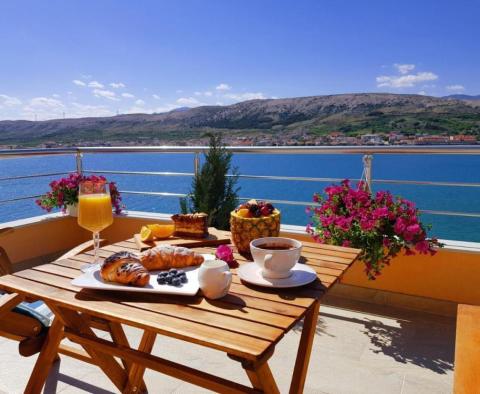 Mini-hotel on first row to the sea on Pag island with restaurant 