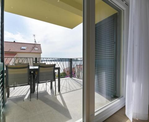 Новые апартаменты в Севиде в эксклюзивной резиденции с бассейном у моря, в 100м от пляжа - фото 8