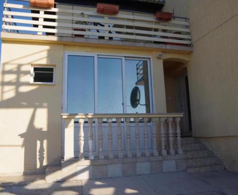 House of 5 apartments in Barbat na Rabu, Rab, 300m from the sea - pic 16