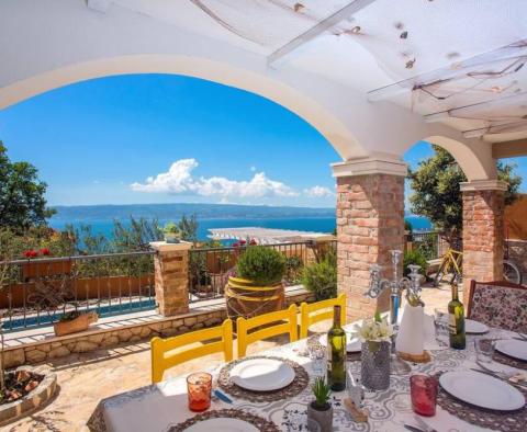 Fantastique propriété avec vue panoramique sur la mer sur la Riviera d'Omis, à 500 mètres de la mer - pic 5