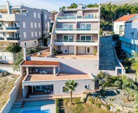 Perfekte Wohnung in erster Meereslinie in Podstrana – einem exklusiven Vorort von Split - foto 36