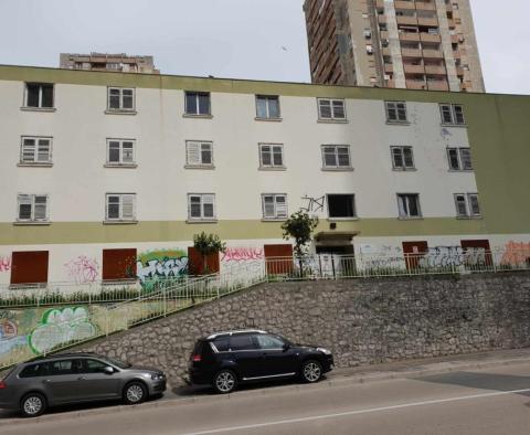 Älteres Gebäude in Rijeka mit einem Projekt zur Hotelrekonstruktion - foto 14
