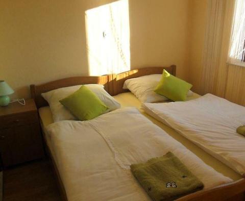 Tökéletes szálloda, mindössze 50 méterre a tengertől Zadar környékén, étteremmel és fitneszteremmel - pic 12