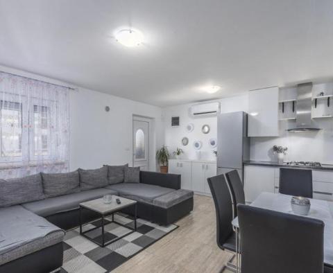 Charming 2-bedroom apartment in Novigrad, Istria - pic 2