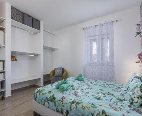 Charmant appartement de 2 chambres à Novigrad, Istrie - pic 9