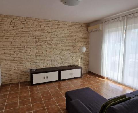 House with 2 apartments in Rovinj, 2 km from the sea - pic 6