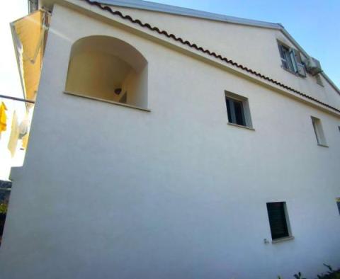 Great house with 3 residential units only 500 meters from the sea in Rovinj - pic 20