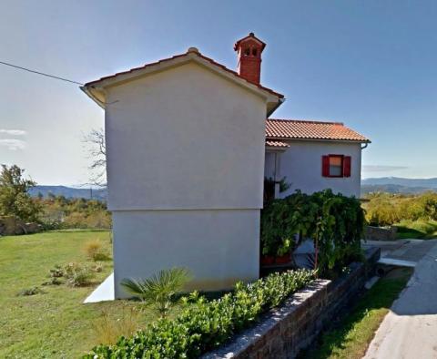 Detached house in Motovun area with a panoramic view - pic 4