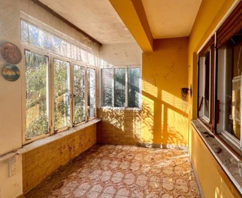 House in Crikvenica with great potential, 150 meters from the sea - pic 27