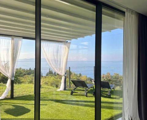 Luxusní byt v centru Opatije, 500 metrů od moře - pic 20