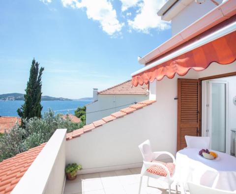 Nádherný dům v oblasti Trogir, 2d řada k moři - pic 4