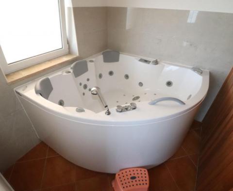 Fantastická luxusní vila s výhledem na moře na ostrově Rab v Supetarska Draga - pic 7
