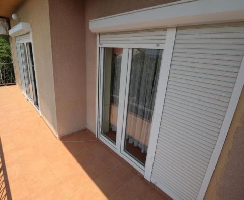 House of two apartments in Novi Vinodolski just 200 meters from the sea - pic 24