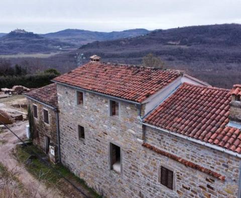 House with a panoramic view in Buzet area 