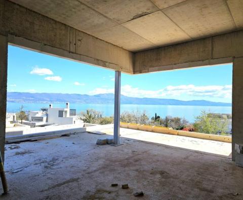 Superb new building offers three-story apartment with elevator and fantastic sea views in Kostrena! - pic 2