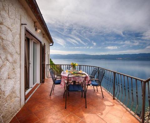 Maison romantique au bord de la vieille ville médiévale avec une vue fantastique sur la mer - pic 37