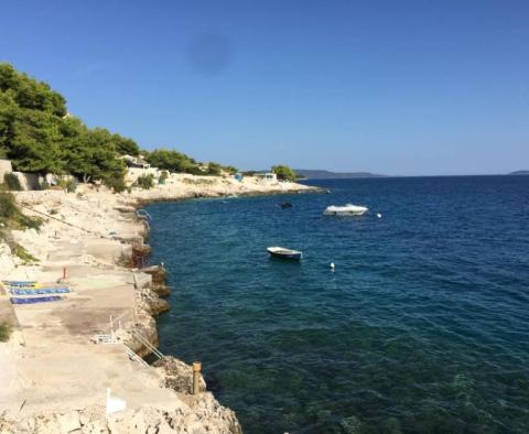 Baugrundstück in der 1. Reihe zum Meer auf Ciovo, Trogir - foto 3