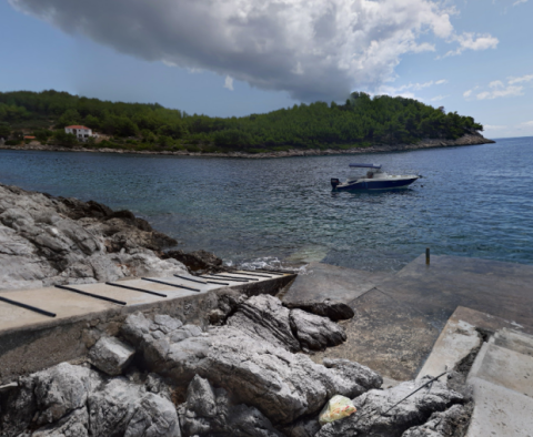 Wonderful 1st line villa under construction on Korcula, with private mooring - pic 2