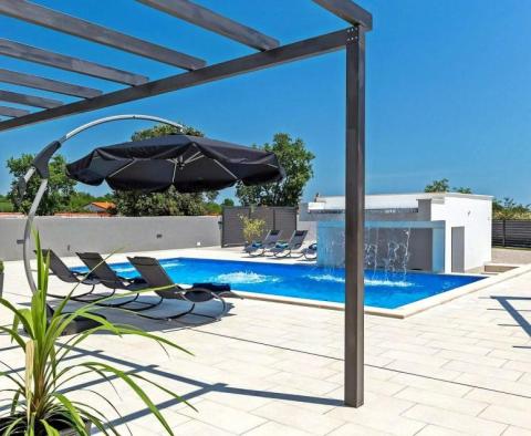 Kényelmes, modern villa úszómedencével Marcanában - gyönyörű ingatlan vásárolható! - pic 8