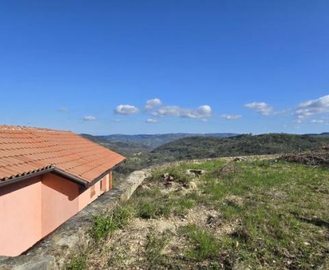 Fantastic estate in Buzet with 4 residential buildings and one business-residential building, open view of nature and the lake - pic 22